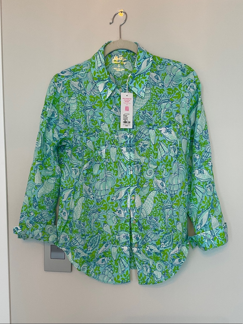 NWT Lilly Pulitzer linen button down shirt Day dream blue size S